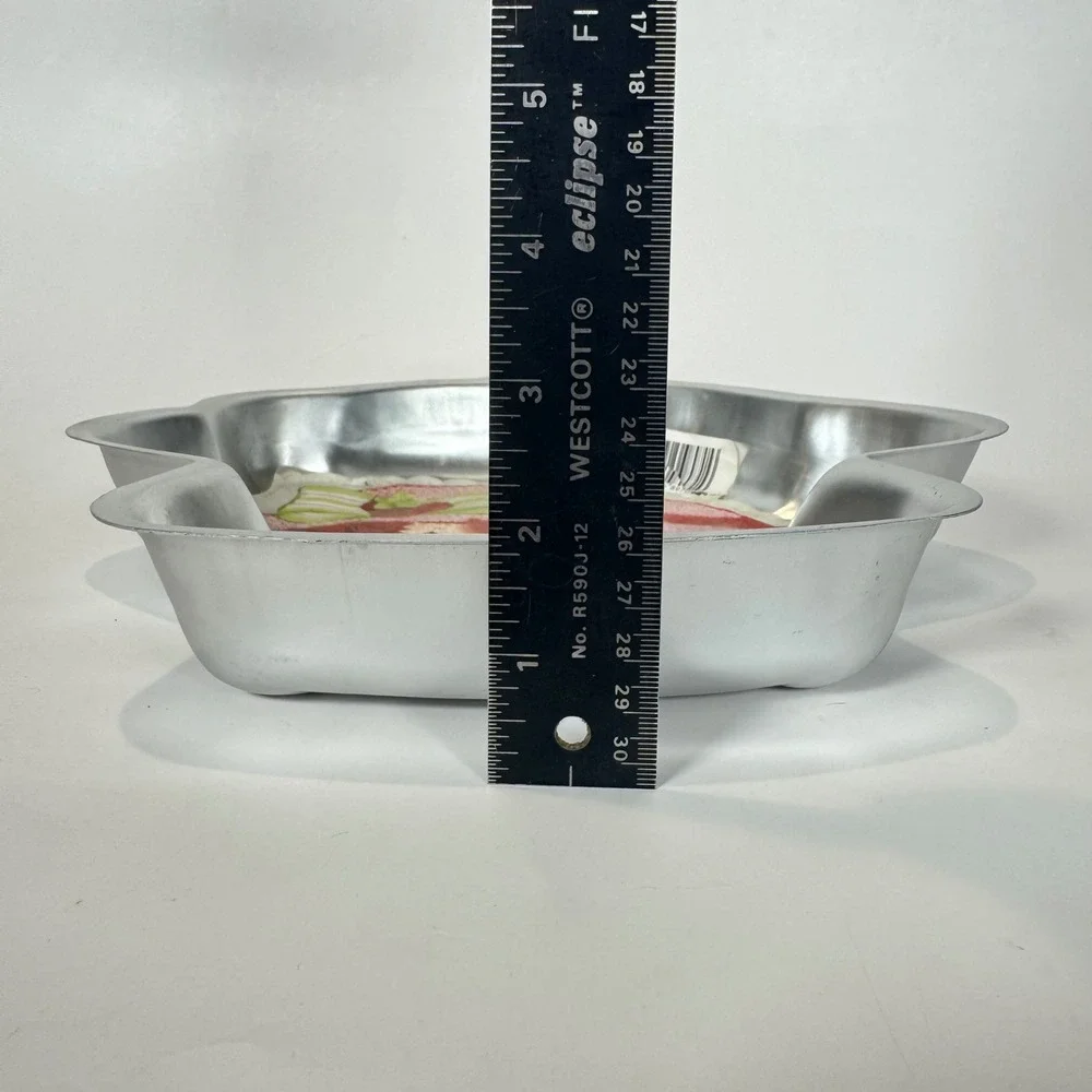 Wilton Strawberry Shortcake Cake Pan 2003 Aluminum Character Mold 2105-7040